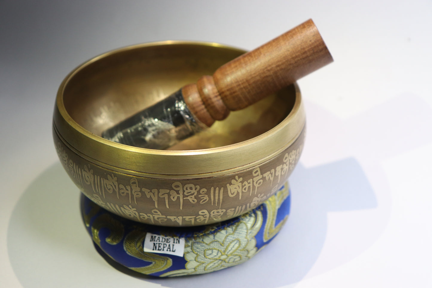 HANDMADE SINGING BOWL SET